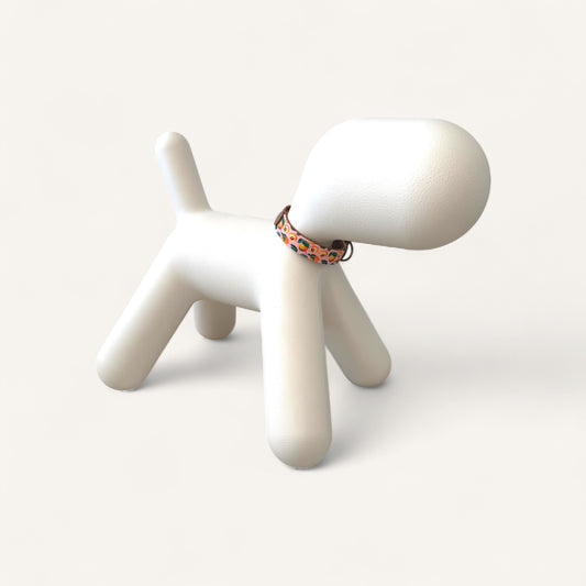 Pretty in Peach Collar