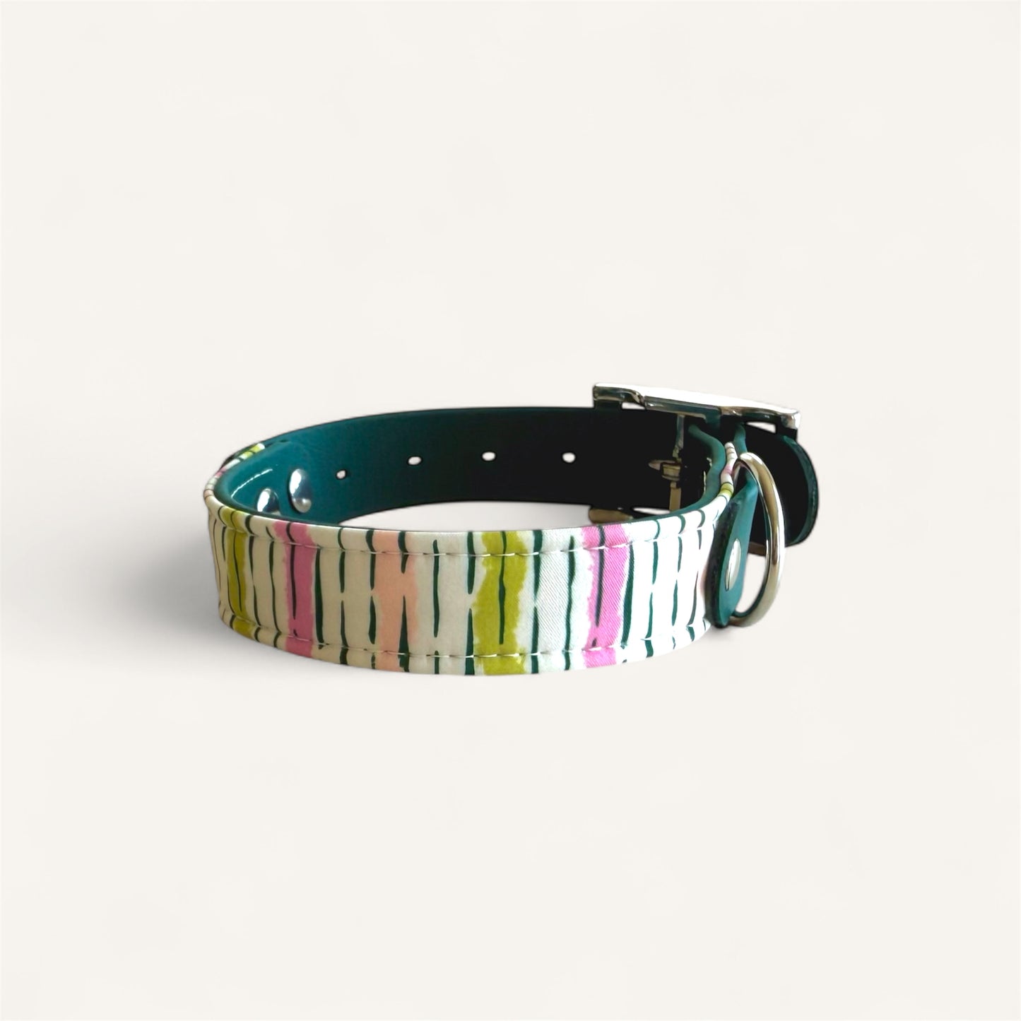 Painting Waves Collar