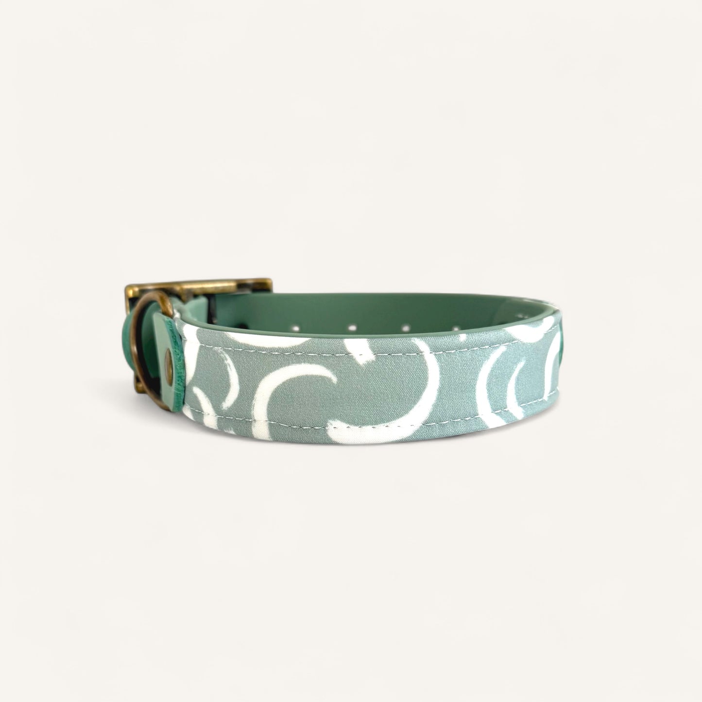 Curly Sage Collar