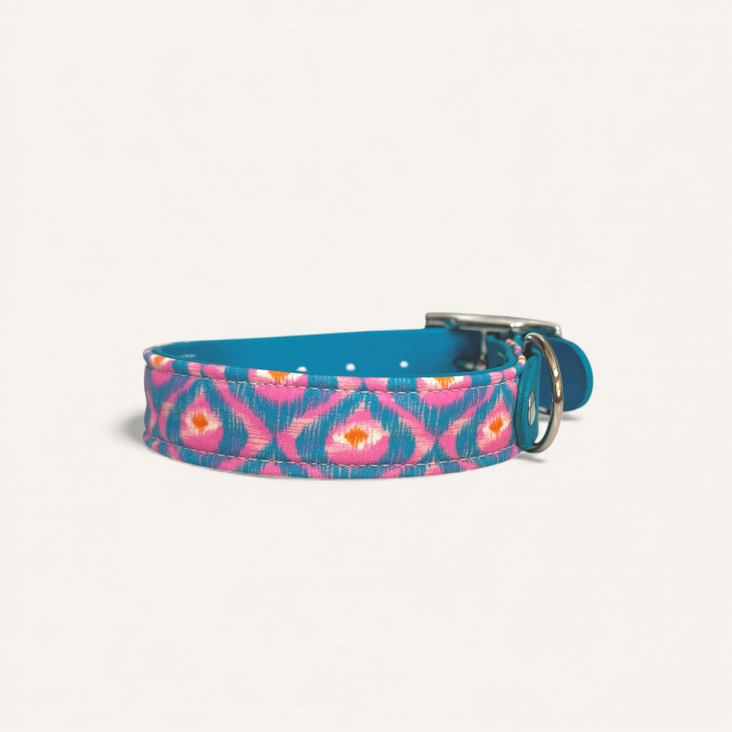 Wild Ikat Collar