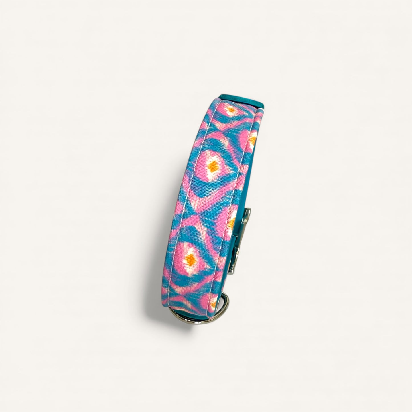 Wild Ikat Collar